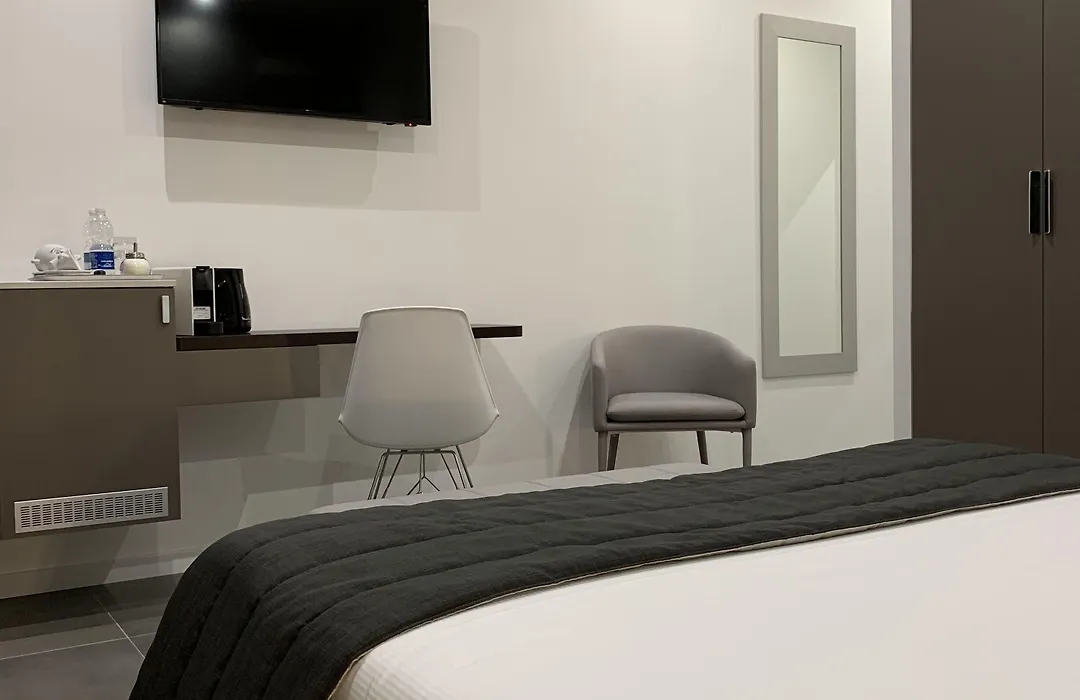Aparthotel Bossi-1